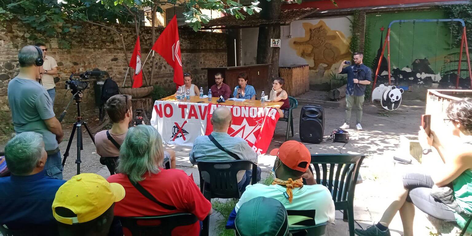 Dana Lauriola: «Contro Askatasuna teoremi inconsistenti. Non ci faremo mettere con le spalle al muro»