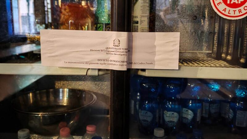 LA NOSTRA BANDA SUONA ANCORA IL ROCK: note sulla perquisizione di questa mattina.